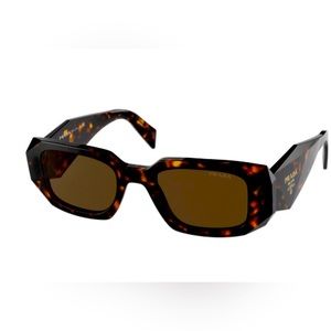 Prada sunglasses in perfect condition